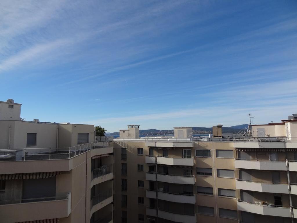贝恩斯大街公寓 Saint-Raphaël 外观 照片